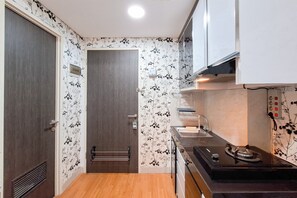 Standard Apartment | Private kitchen - 2Br Near Cisauk Station At Serpong Garden Apartment (Cisauk)