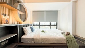 Interior - Studio Near Grand Serpong Mall At Apartment Collins Boulevard (Tangerang)
