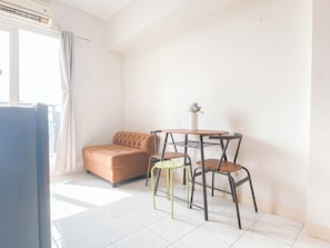 Interior - Simple Look 2Br At Apartment Podomoro Golf View (Gunung Putri)