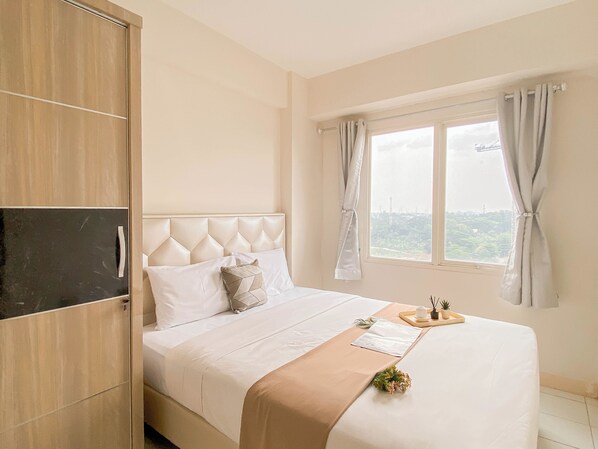 Standard Apartment - Simple Look 2Br At Apartment Podomoro Golf View (Gunung Putri)