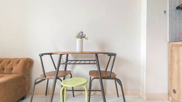 Standard Apartment | Living area