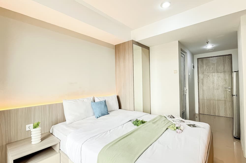 Modern Look Studio At Anwa Residence Apartment