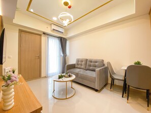 Living area - Warm And Cozy 2Br At Meikarta Apartment (Cikarang)