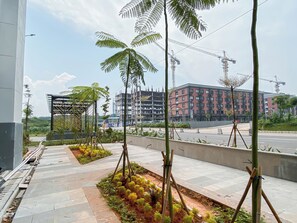 Exterior - Warm And Cozy 2Br At Meikarta Apartment (Cikarang)