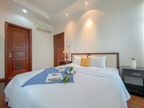 Standard Apartment - Spacious 2Br With Mall Access At Bellezza Apartment (Jakarta)