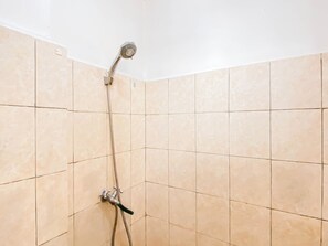 標準開放式客房 | 浴室