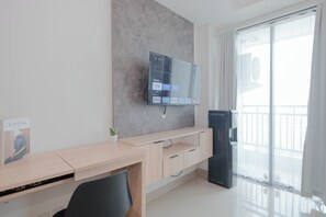 Interior - Minimalist Studio At Apartment Lrt City Bekasi (Bekasi)