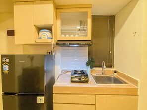 Interior - Warm Neutral 2Br At Meikarta Apartment (Cikarang)