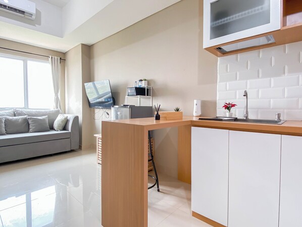 Standard Apartment - Modern Look 1Br Apartment Royal Sentul Park (Bogor)