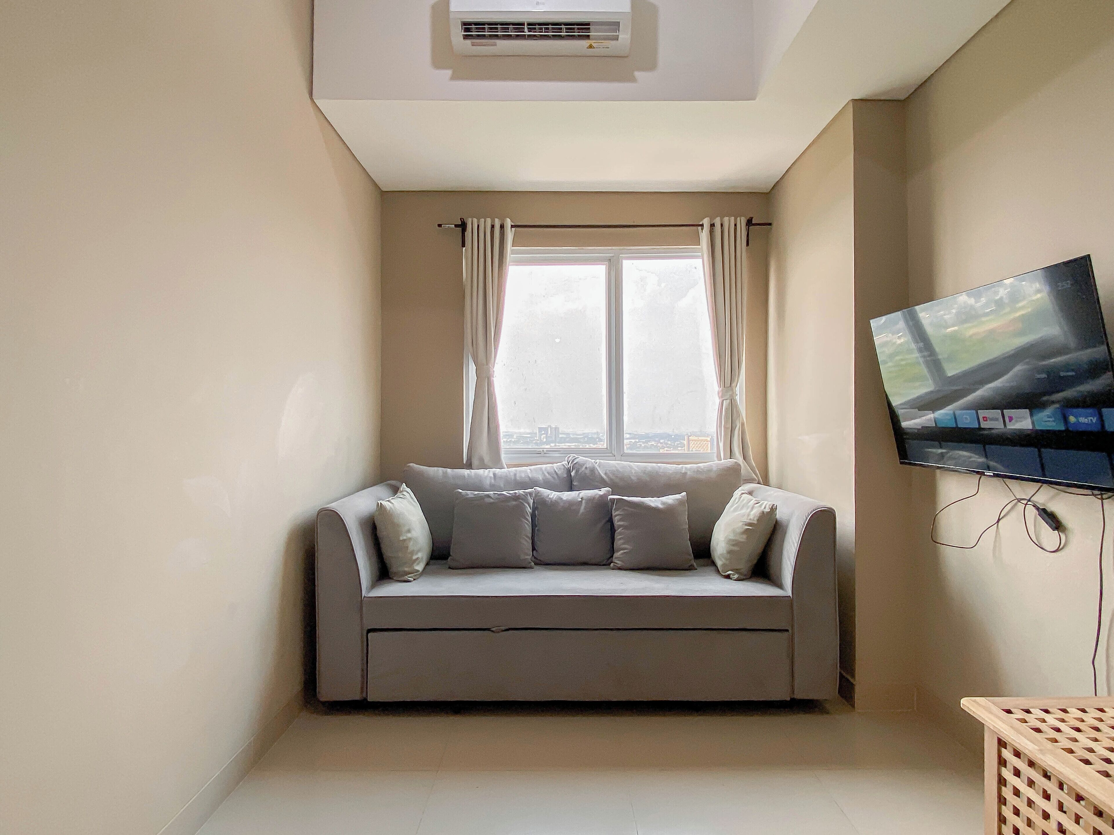 Standard Apartment | Living area