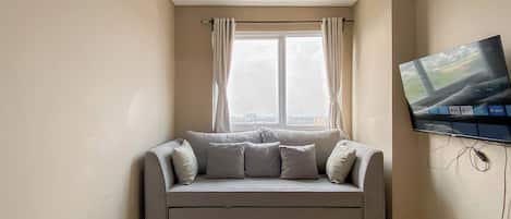 Standard Apartment | Living area