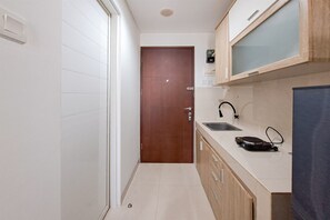 Interior - Simple Look Studio Apartment At Springwood Residence Tangerang (Tangerang)