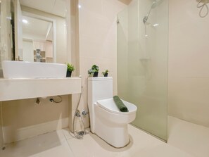 Interior - Basic Studio At Daan Mogot City Apartment (Jakarta)
