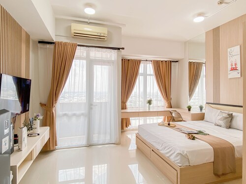 1Br At Apartment Vasanta Innopark Near Mm2100 Area
