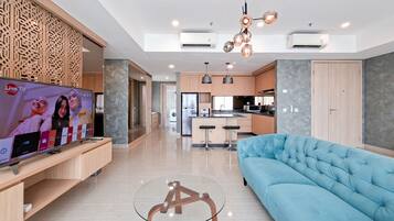Standard Apartment | Living area