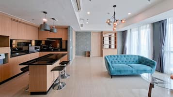 Standard Apartment | Living area