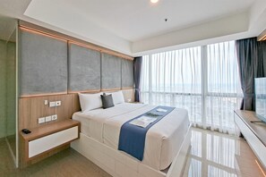 Standard Apartment - Modern And Spacious 3Br At Apartment Hillcrest House (Curug)