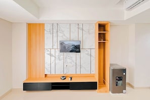 Interior - Modern Look Studio Apartment At Patraland Amarta (Ngaglik)