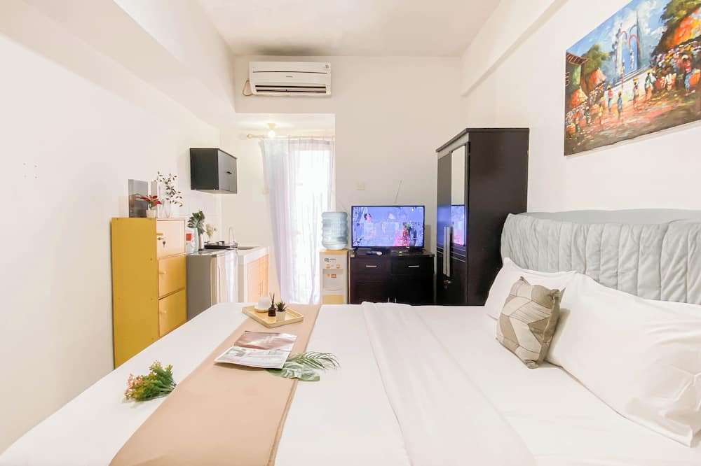 Basic Studio Near Station At Margonda Residence 2 Apartment