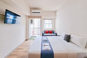Standard Studio - Basic Studio At Parkland Avenue Apartment (South Tangerang)