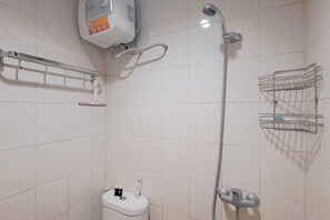 Bathroom - Modern And Comfy 2Br Apartment Mekarwangi Square Cibaduyut (Bandung)
