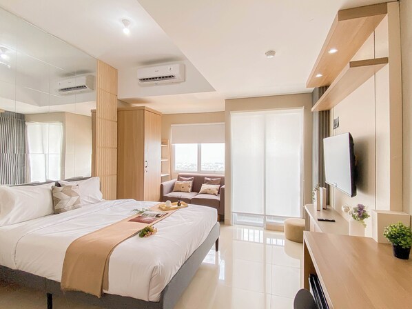 Standard Studio - Modern Style Studio Apartment At Royal Sentul Park (Bogor)