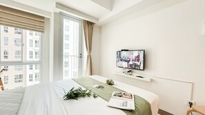 Standard Studio - Relaxing Studio Apartment At Tokyo Riverside Pik 2 (Teluknaga)