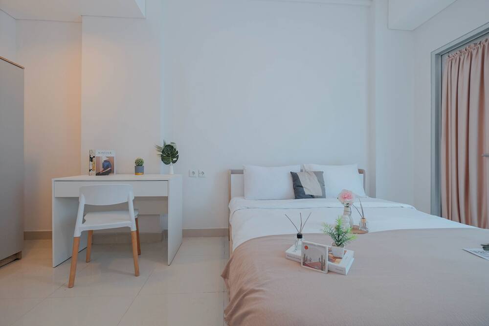 Strategic And Spacious 2Br At Capitol Park Residence Apartment