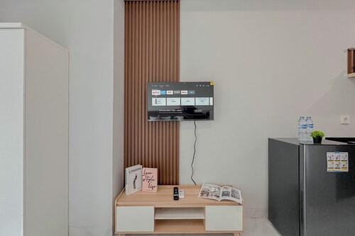 Simple Studio At The Trans Icon Surabaya Apartment