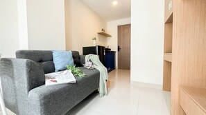 Standard Studio - Nice Look Studio At Apartment Apple 1 Condovilla (Jakarta)