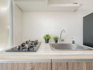 Interior - Well Appointed 2Br At Apartment Vittoria Residence (Jakarta)