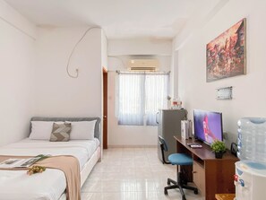 Interior - Basic Studio Apartment At Margonda Residence 1 (Depok)