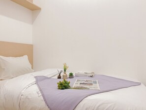 Standard Apartment - Basic 2Br Near Bojong Indah Station At Vittoria Residence Apartment (Jakarta)