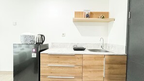 Interior - Ivory Studio At Collins Boulevard Apartment (Tangerang)