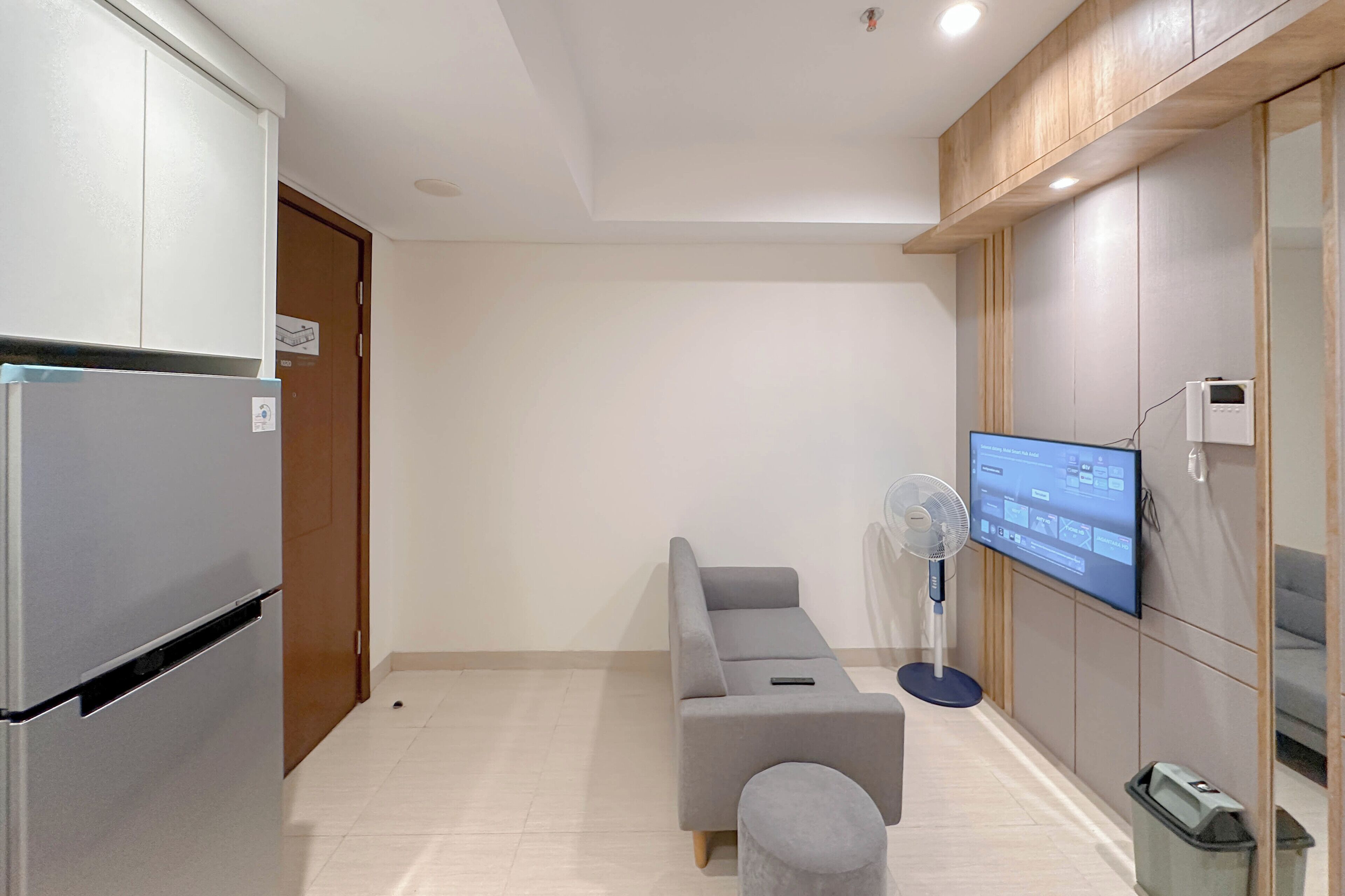 Standard Apartment | Living area