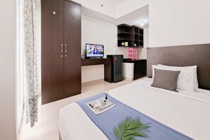 Interior - Basic Studio Near Cisauk Station At Serpong Garden Apartment (Cisauk)