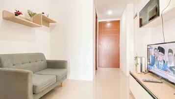 Standard Apartment | Living area