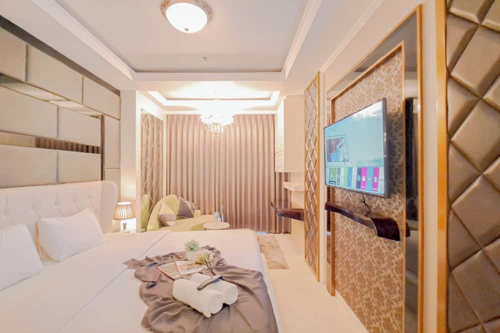 Warm Studio Apartment At Art Deco