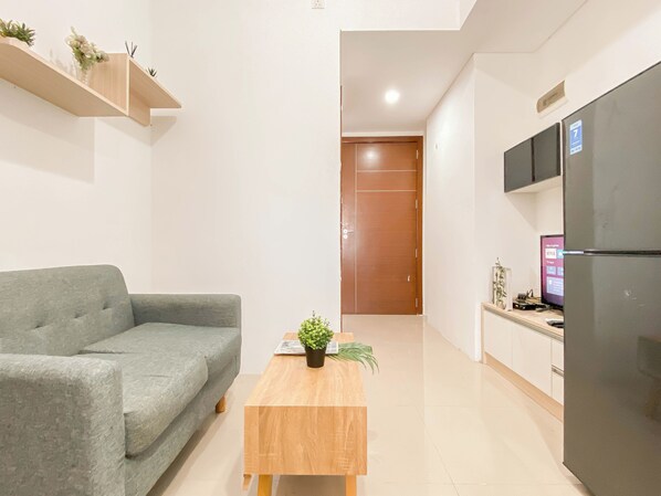 Standard Apartment | Living area - Basic Look 1 Br At Vittoria Residence Apartment (Jakarta)