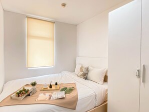 Standard Apartment - Basic Look 1 Br At Vittoria Residence Apartment (Jakarta)