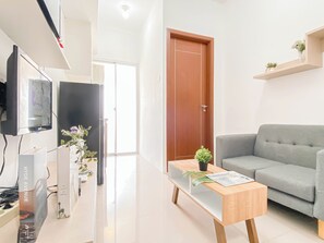 Interior - Well Appointed 1Br Apartment At Vittoria Residence (Jakarta)