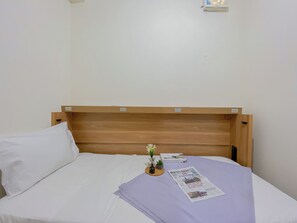 Standard Apartment - Good And Homey 2Br Apartment At Green Pramuka City (Jakarta)
