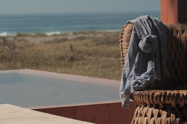 Ocean Front Designer House | Private pool