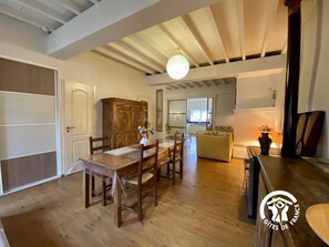 Dining - L'Hiero - BUGARACH - Gîte (BUGARACH)