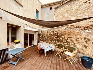 Outdoor dining - Terre et Mer - ROQUEFORT DES CORBIERES (ROQUEFORT DES CORBIERES)