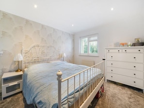 3 bedrooms, WiFi
