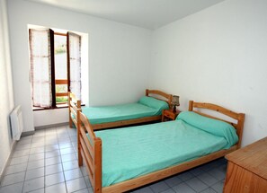 4 habitaciones y wifi gratis 