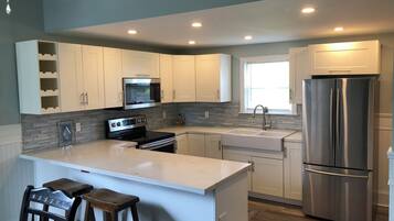 MikrovÄgsugn, ugn, spishÀll och diskmaskin