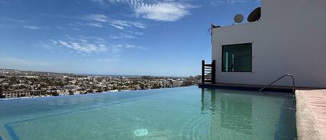 Piscina a l'aire lliure