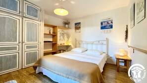 5 bedrooms, free WiFi